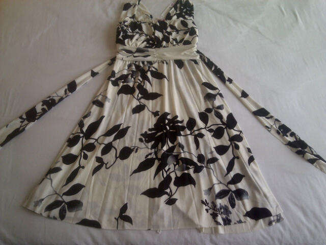 **Beautiful Ladies Strap Summer Dresses**Black, Red, Blue, Green ONLY**STUNNING PIECE***BRAND NEW***