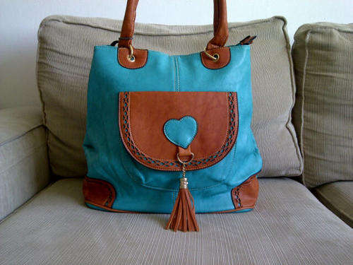 **Stunning Ladies Blue/Tan/Brown PU Leather Handbag With Beautiful Detail & Design**BRAND NEW**