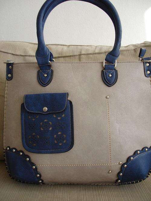 **Stunning Ladies Grey/Blue PU Leather Handbag With Beautiful Detail & Design**BRAND NEW**
