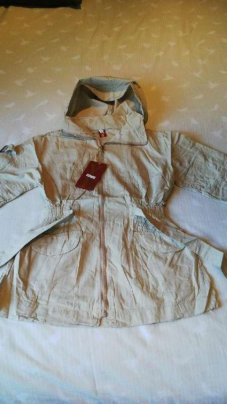 **Cute & Funky Ladies Hooded Top/Jacket**Great With A Jeans**2 COLOURS**L, XXXL ONLY**BRAND NEW**
