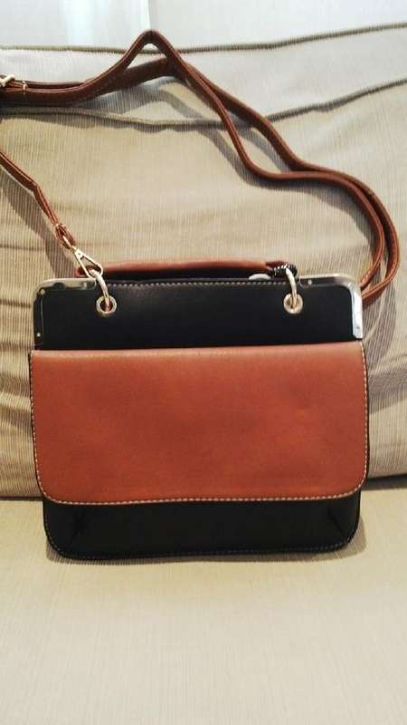 **Stunning Ladies Small Clutch Style PU Leather Handbag With Beautiful Detail & Design**3 COLOURS**