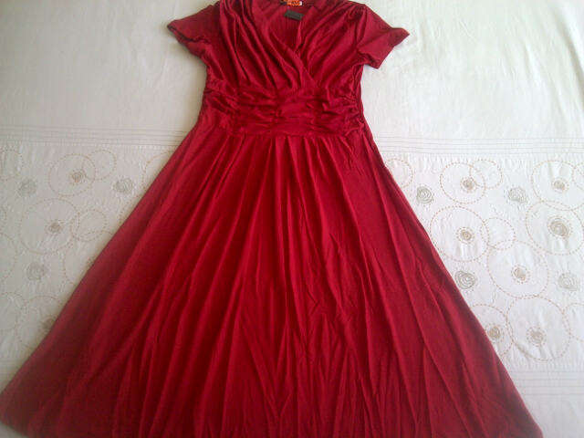 **SUMMER SALE**Beautiful Ladies Silk Style Formal Dresses***Red ONLY**M**BRAND NEW**