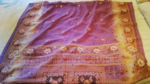 ***BEAUTIFUL LADIES SARIE***PURPLE*** STUNNING COLOUR***DONT PAY R1000 & MORE***