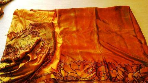 **BEAUTIFUL LADIES SARIE WITH COVER TOP**ORANGE**STUNNING COLOUR***DONT PAY R1000 & MORE***