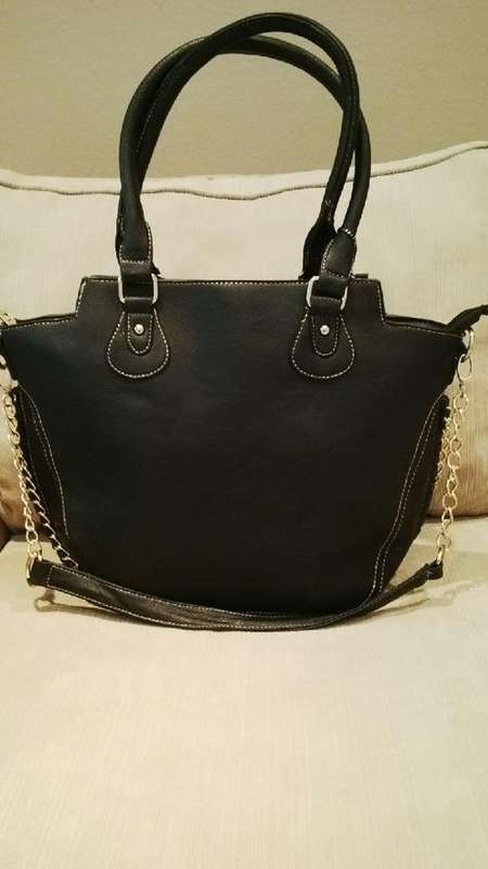 **NEW**Stunning Ladies BLACK PU Leather Handbag With Beautiful Detail & Design**LAST 1**BRAND NEW**