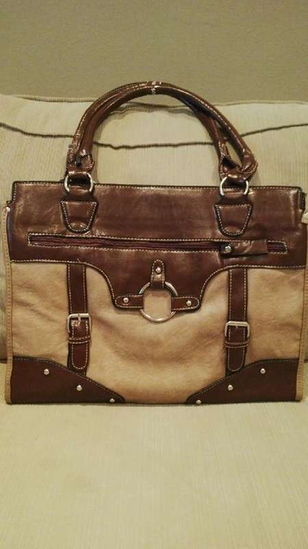 **NEW**Stunning Ladies Soft PU Leather Handbag With Beautiful Detail & Design**6 Colours**2 Avail**