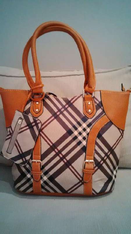 *Stunning Ladies BROWN/BEIGE/BLACK 3PC Handbag With Beautiful Detail & Design*BRAND NEW*PLS READ*