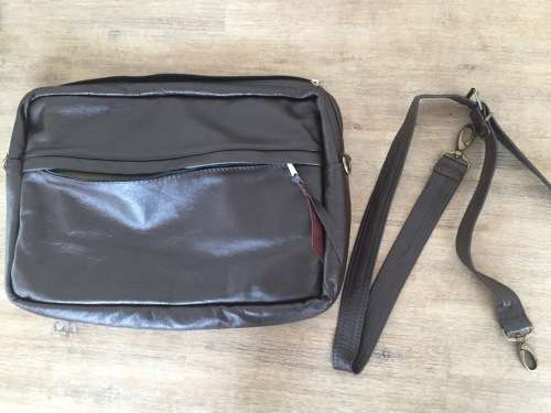***Stunning Hand Made Cow Full Grain Soft Leather Laptop Bag***Dark Brown***
