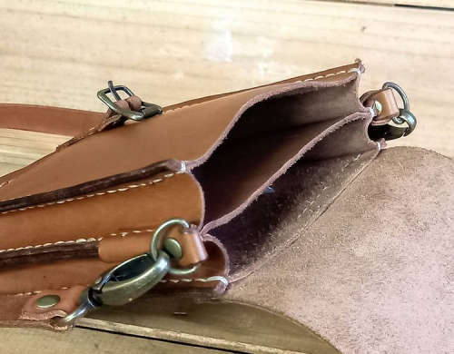 GENUINE LEATHER PETITE MESSENGER - VARIOUS COLOURS