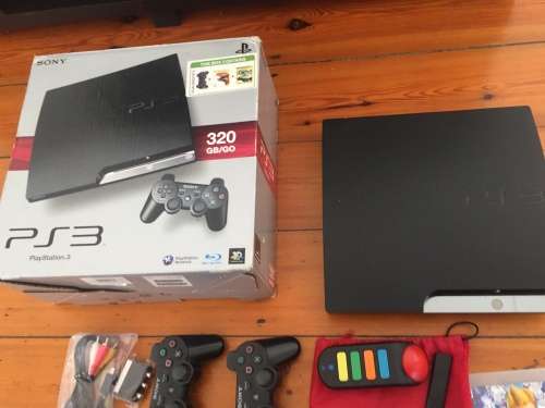 Great Condition PS3 up for sale, 320GB, 2 X ORIGINAL CONTROLLERS, 3 GAMES - PLS READ DESCRIPTION