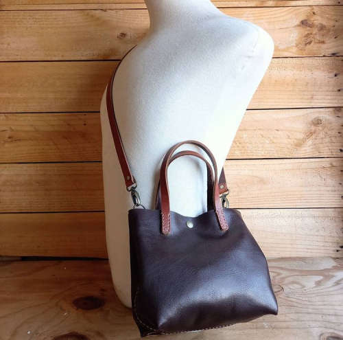 GENUINE LEATHER STRAP TOTE - MIDI