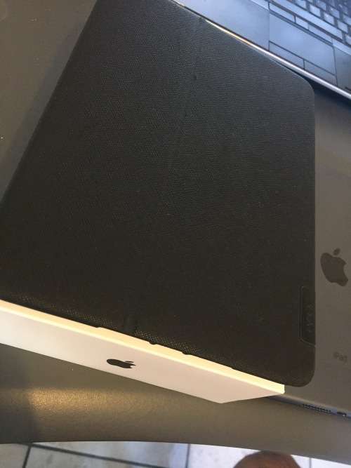 Ipad Mini 5 - 5th Generation - 64GB - WIFI - SPACE GRAY - Immaculate - Laut Folio Cover + Pencil