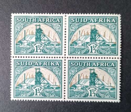 SACC 57d BLOCK OF 4 VARIETY BROKEN CHIMNEY AND FAINTHEAD GEAR MLH SEE SCANS