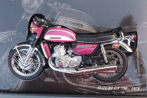 SUZUKI 750 MINI CHAMPS MADE IN GERMANY  1973 SCALE 1:12