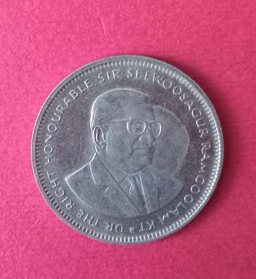 MAURITIUS 1 RUPEE COIN MINT CONDITION