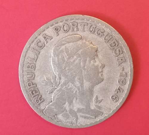 PORTUGAL 1 ESCUDO 1946 COIN