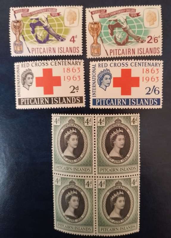 PITCAIRN ISLANDS X2 SETS