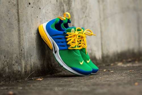 NIKE AIR PRESTO ESSENTIAL : SA/UK SIZE 7 : MEN : NEW