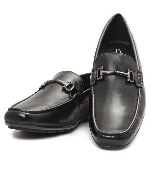 Gino Paoli Shoes. SA size 7, EU size 41 .