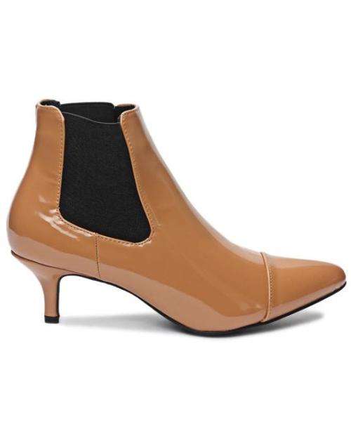 Ladies Seduction Boot . New. Size 7.