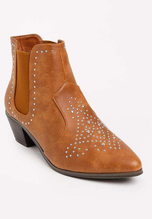 Jada Boot. Tan . SA size 5. new . in box