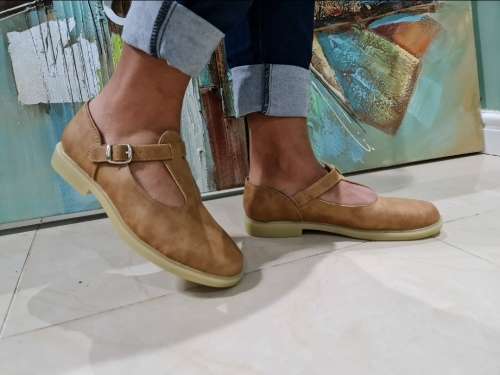Ladies fashion shoes. High Quality. Size 6