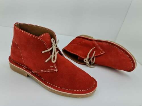 Red Vellie. Size 5