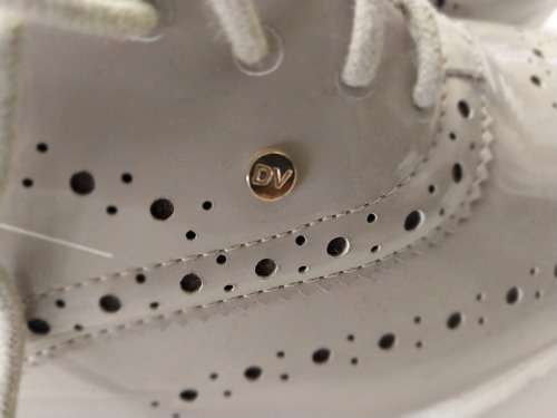 Dolce Vita Comfy Shoes . size 8