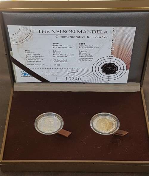 MANDELA COMMEMORATIVE R5 SET PROOF LIKE 2000 AND LASER FROSTED 2008
