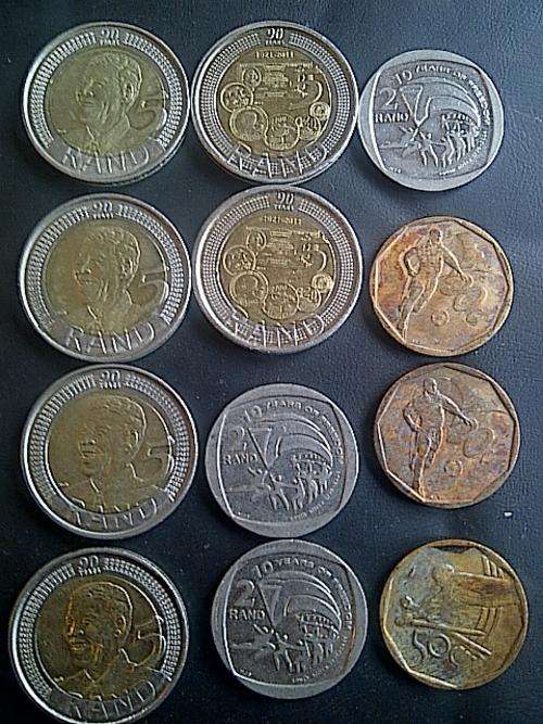 ##LOT OF 12 COINS## MANDELA BIRTHDAY R5 +SARB R5+ 2004 R2 DEMOCRACY+ SOCCER AND CRICKET 50c.