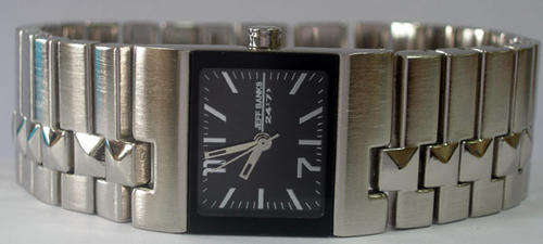 Brand New from London Ladies Jeff Banks Watch