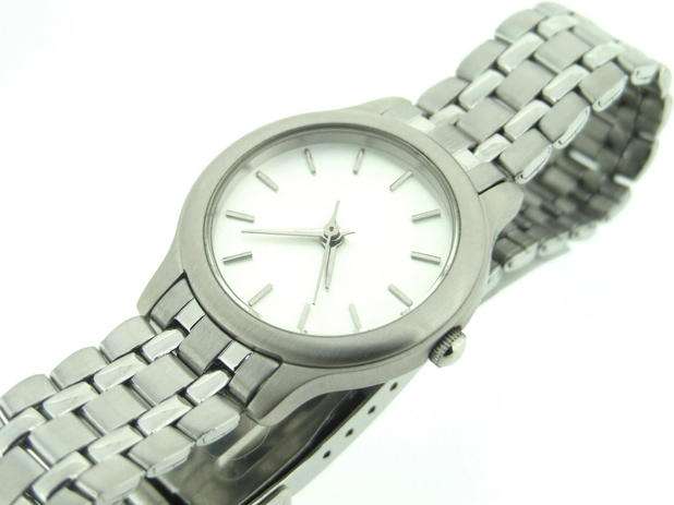 Brand New Ladies Beautiful Stainless steel Quartz Smart Watch