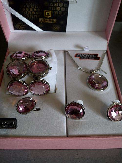 **BRAND NEW** LADIES WATCH GIFT SET (PINK) - MOTHERS DAY GIFT