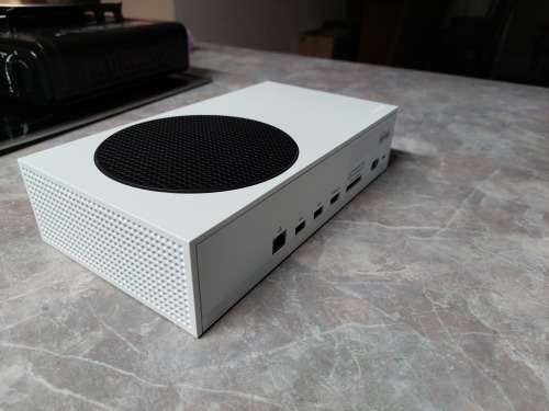 Xbox Series S Basically New