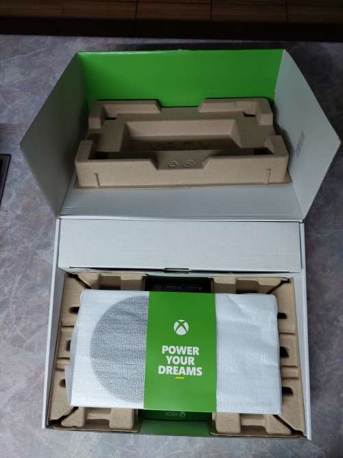 Xbox Series S Basically New