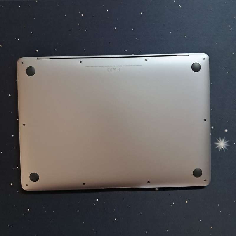 Macbook Air M1 | 16GB RAM | 256Gb SSD | US KEYBOARD | IN NEW CONDITION | 3Yr Warranty