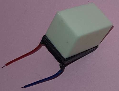 Sugar Cube Speaker with rectangular sound box for DCC Sound Decoder - 8 Ohm 1 Watt