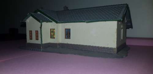 HO Scale House