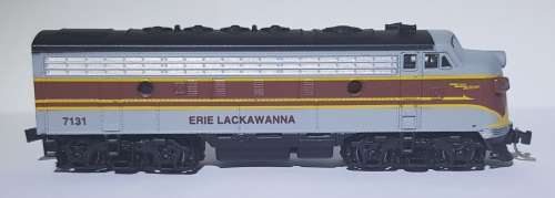 Bachmann Plus N Scale #7131 Erie Lackawanna F7A Diesel Locomotive - Original Box