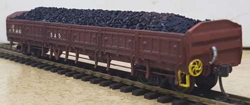 SAR HO DZ Goods Wagon with coal load - Kadee Couplers - Runs on 12mm Track