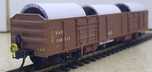 SAR HO BAD Wagon With Concrete Pipe Load - Kadee Couplers - Runs on 12mm Track