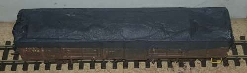 SAR HO B-2 Wagon With Tarpaulin Cover - Kadee Couplers - Runs on 12mm Track