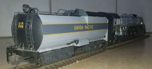 HO Scale Bachmann Union Pacific Overland Limited Train Set