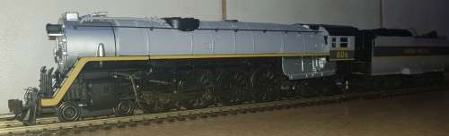 HO Scale Bachmann Union Pacific Overland Limited Train Set