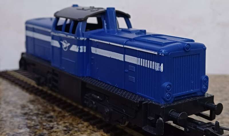 LIMA  #8013 SAR/SAS `Blue Train` Diesel Shunter