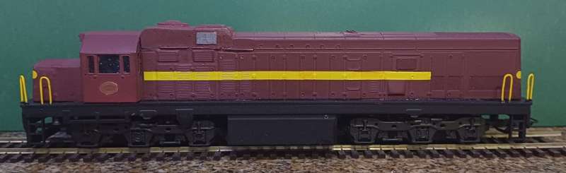 SAR Class 33-000 Diesel Locomotive #33-006 body mounted on HO Scale Frateschi chassis