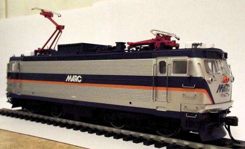 ATLAS HO SCALE USA AEM-7 MARC ELECTRIC LOCOMOTIVE