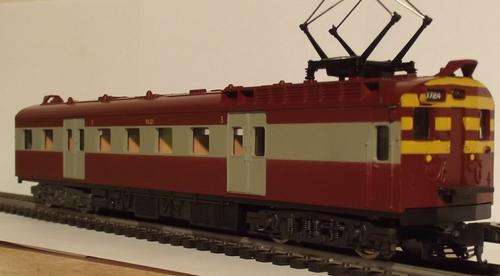 LIMA HO: SAR/SAS Suburban #9481 3rd Class Dummy Unit in Excellent Condition -Boxed