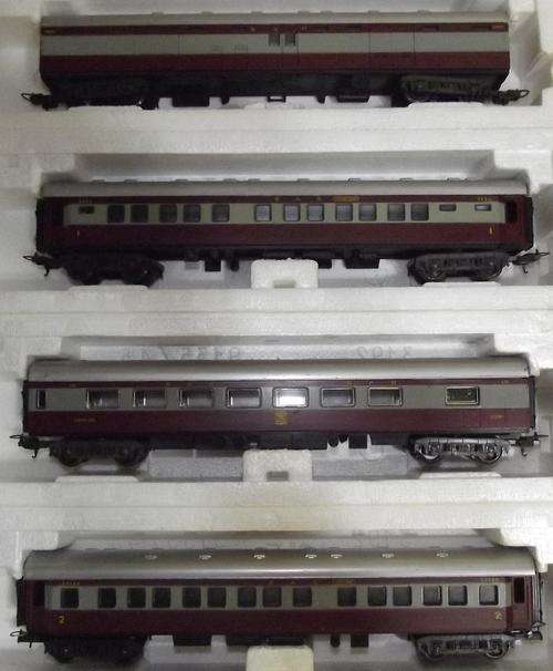 LIMA SAR/SAS SET OF 4 TRANSKAROO COACHES IN EXCELLENT CONDITION.