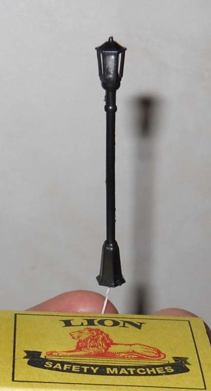 Antique Model Lampposts - OO/HO Scale, Complete with wires bulbs and resistors